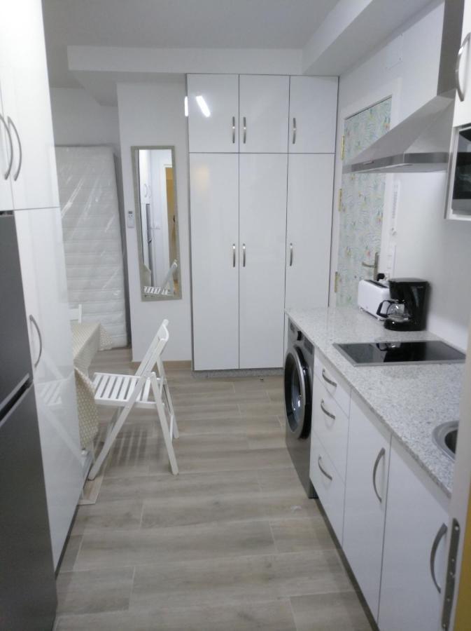 Apartamentos Poniente فيلانويفا دي أروسا المظهر الخارجي الصورة